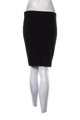 Пола Zara Trafaluc, Размер M, Цвят Черен, Цена 2,55 €