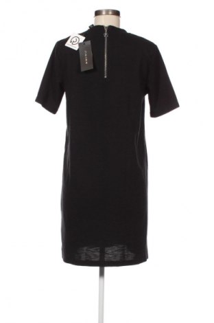 Ruha Amisu, Méret M, Szín Fekete, Ár 2 079 Ft