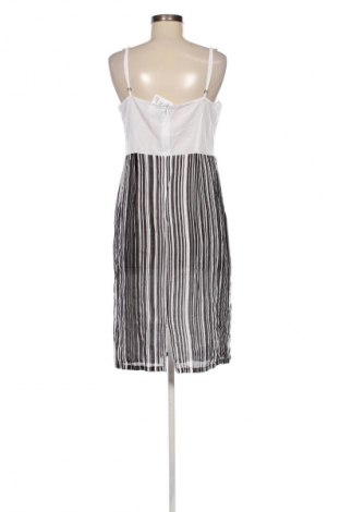 Rochie Apanage, Mărime M, Culoare Multicolor, Preț 39,99 Lei