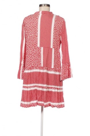 Kleid Apricot, Größe M, Farbe Mehrfarbig, Preis 3,99 €