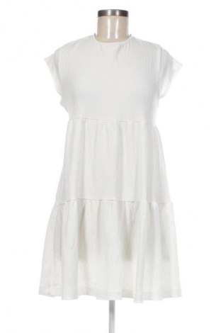 Šaty  Bershka, Velikost M, Barva Bílá, Cena  359,00 Kč