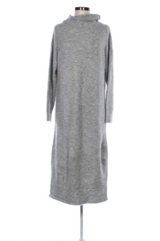 Šaty  Blue Seven, Velikost M, Barva Šedá, Cena  439,00 Kč