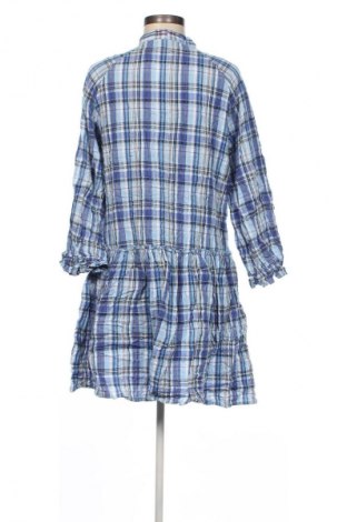 Ruha Boii, Méret M, Szín Sokszínű, Ár 739 Ft