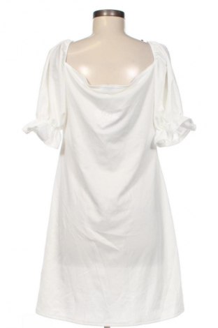 Šaty  Boohoo, Velikost XL, Barva Bílá, Cena  209,00 Kč