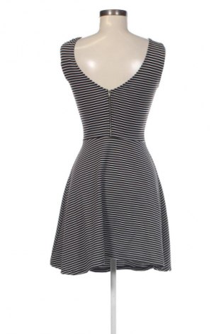 Šaty  Clockhouse, Velikost S, Barva Vícebarevné, Cena  109,00 Kč