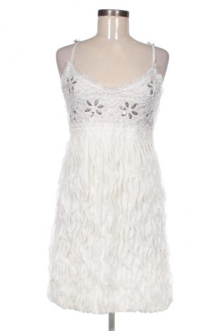 Kleid Club L, Größe S, Farbe Weiß, Preis 24,99 €