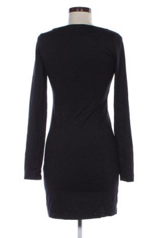 Kleid Gina Tricot, Größe M, Farbe Schwarz, Preis 3,99 €