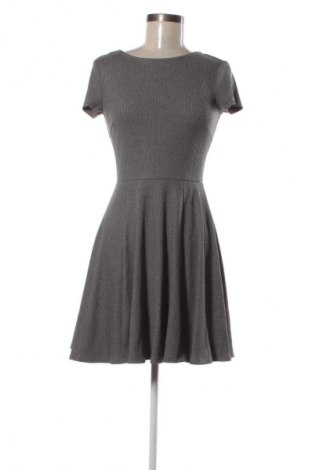 Šaty  H&M, Velikost S, Barva Šedá, Cena  49,00 Kč