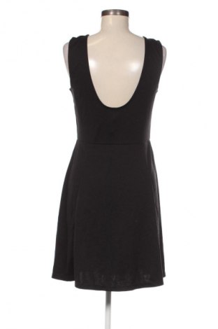 Šaty  H&M, Velikost M, Barva Černá, Cena  119,00 Kč