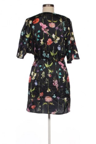 Šaty  H&M, Velikost M, Barva Vícebarevné, Cena  129,00 Kč