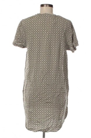 Šaty  H&M, Velikost M, Barva Vícebarevné, Cena  89,00 Kč