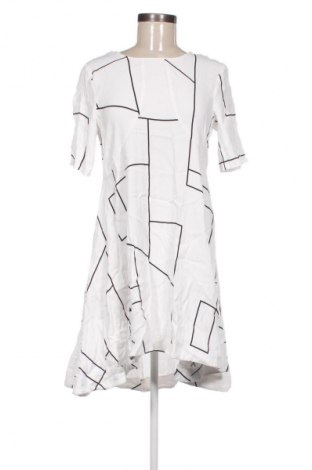 Rochie H&M, Mărime M, Culoare Alb, Preț 55,99 Lei