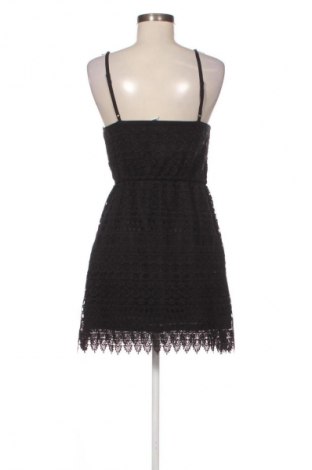 Šaty  H&M Divided, Veľkosť S, Farba Čierna, Cena  9,95 €