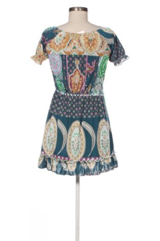 Šaty  Jennifer Taylor, Velikost S, Barva Vícebarevné, Cena  109,00 Kč