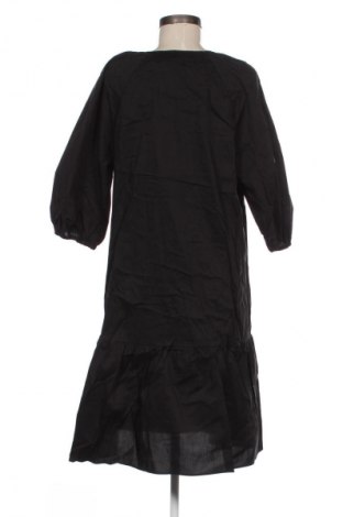 Ruha Khoko, Méret M, Szín Fekete, Ár 5 459 Ft