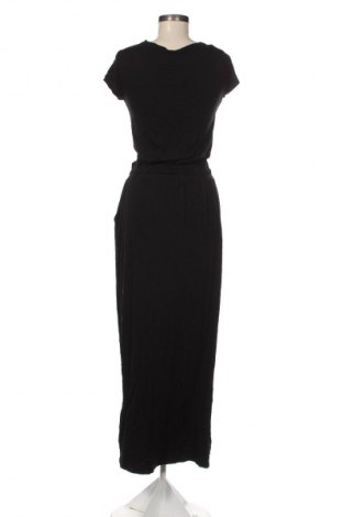 Рокля LC Waikiki, Размер S, Цвят Черен, Цена 5,11 €