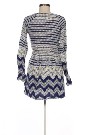 Kleid Lilie Rose, Größe S, Farbe Mehrfarbig, Preis 1,99 €