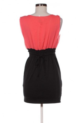 Šaty  Madonna, Velikost S, Barva Vícebarevné, Cena  59,00 Kč