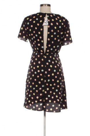 Рокля Mango, Размер M, Цвят Многоцветен, Цена 6,13 €