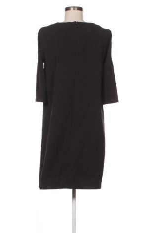 Šaty  Mango, Veľkosť M, Farba Čierna, Cena  1,95 €