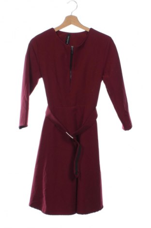 Рокля NEW COLLECTION, Размер S, Цвят Червен, Цена 11,75 €