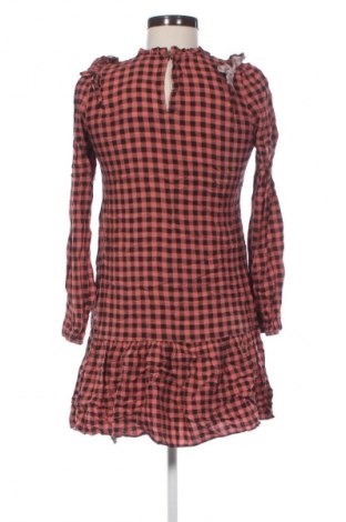 Šaty  New Look, Veľkosť S, Farba Viacfarebná, Cena  1,95 €