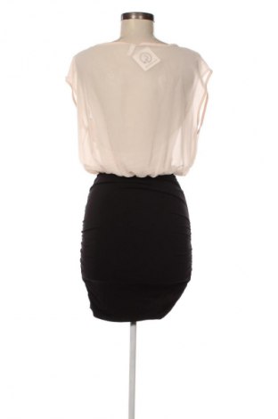 Sukienka ONLY, Rozmiar S, Kolor Kolorowy, Cena 16,99 zł