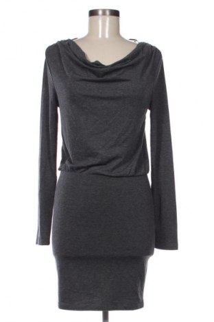 Kleid ONLY, Größe S, Farbe Mehrfarbig, Preis 3,99 €