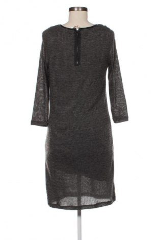 Ruha Oviesse, Méret M, Szín Fekete, Ár 799 Ft