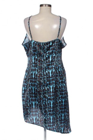 Рокля Pretty Little Thing, Размер XL, Цвят Многоцветен, Цена 5,62 €