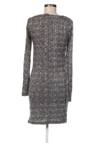 Kleid Primark, Größe M, Farbe Mehrfarbig, Preis 3,99 €