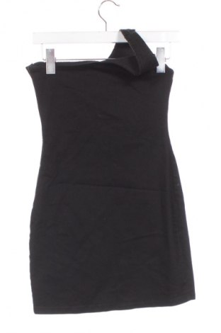 Kleid Pull&Bear, Größe M, Farbe Schwarz, Preis 2,99 €