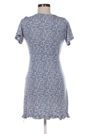 Šaty  Pull&Bear, Velikost M, Barva Vícebarevné, Cena  99,00 Kč