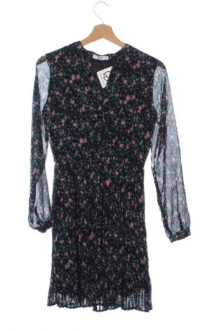 Šaty  Reserved, Veľkosť XS, Farba Viacfarebná, Cena  3,95 €