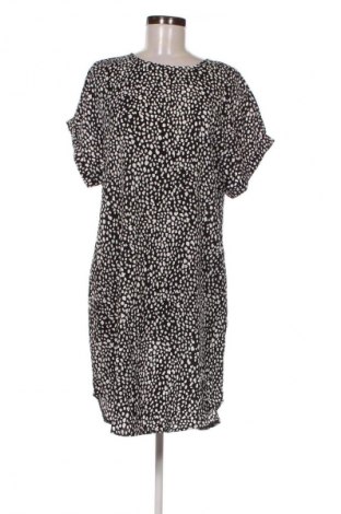 Šaty  SHEIN, Veľkosť M, Farba Viacfarebná, Cena  4,95 €