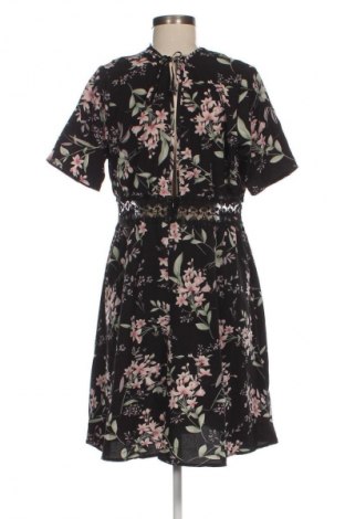 Рокля SHEIN, Размер M, Цвят Многоцветен, Цена 4,09 €