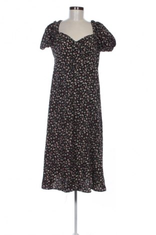 Рокля SHEIN, Размер M, Цвят Многоцветен, Цена 4,60 €