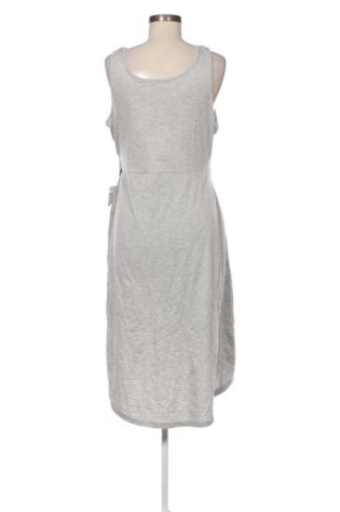 Рокля SHEIN, Размер XL, Цвят Сив, Цена 6,13 €