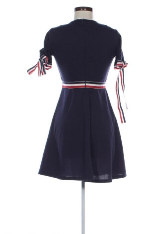 Рокля SHEIN, Размер S, Цвят Син, Цена 3,57 €