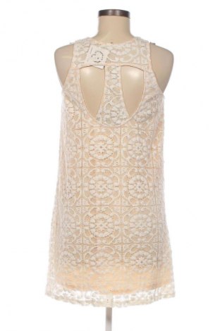 Ruha Soprano, Méret S, Szín Fehér, Ár 949 Ft