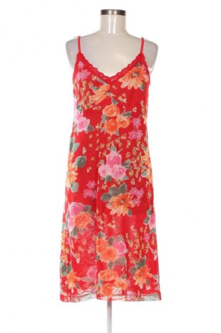 Ruha Taifun, Méret M, Szín Sokszínű, Ár 3 289 Ft