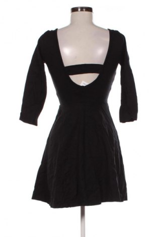 Sukienka Tally Weijl, Rozmiar S, Kolor Czarny, Cena 8,99 zł