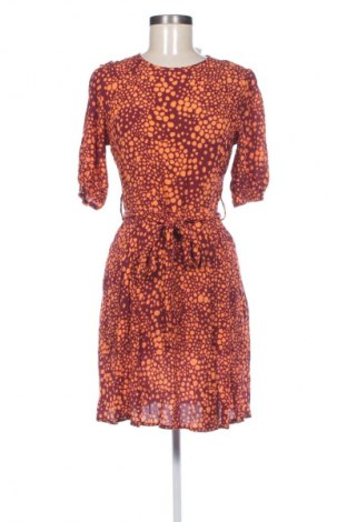 Kleid Trendyol, Größe M, Farbe Mehrfarbig, Preis 2,99 €