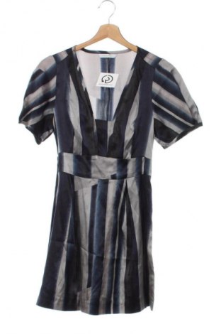 Šaty  Turnover, Velikost S, Barva Vícebarevné, Cena  249,00 Kč
