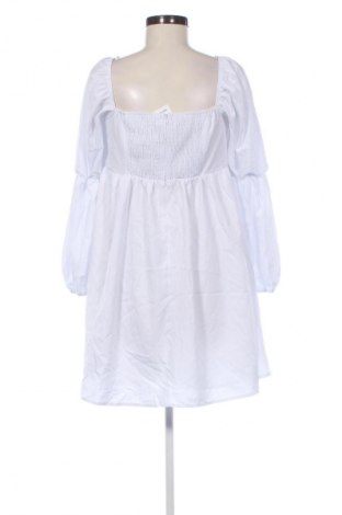 Ruha Unbranded, Méret L, Szín Fehér, Ár 2 399 Ft
