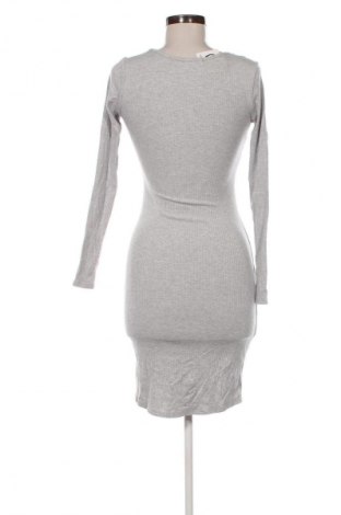 Šaty  Unbranded, Veľkosť S, Farba Strieborná, Cena  1,95 €