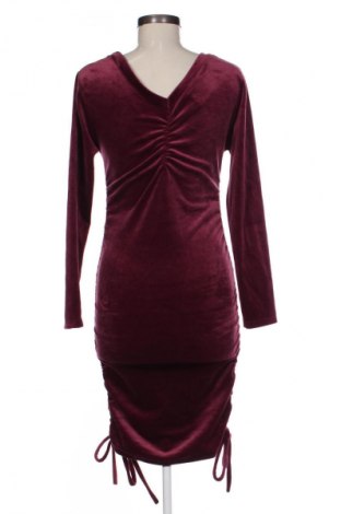 Ruha Unbranded, Méret M, Szín Piros, Ár 2 969 Ft