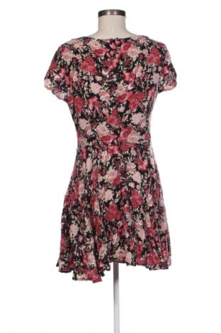 Šaty  United Colors Of Benetton, Veľkosť M, Farba Viacfarebná, Cena  2,95 €