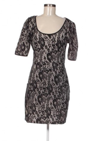 Šaty  Vero Moda, Veľkosť M, Farba Viacfarebná, Cena  3,95 €