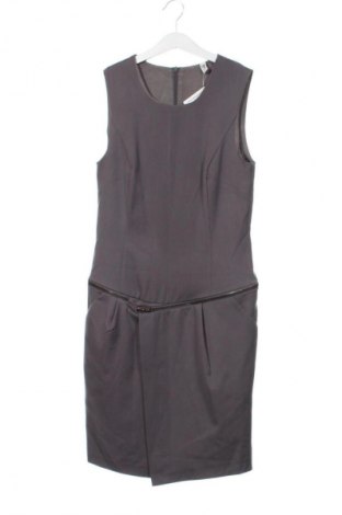 Рокля Vero Moda, Размер M, Цвят Сив, Цена 4,60 €